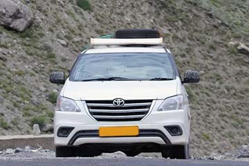 Toyota Innova Cab in Amritsar